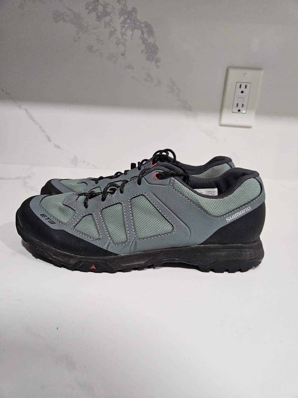 Shimano ET3 Mountain Bicycle Shoes Size US 8.5 EUR 41 Shoes Shimano SH-ET300W